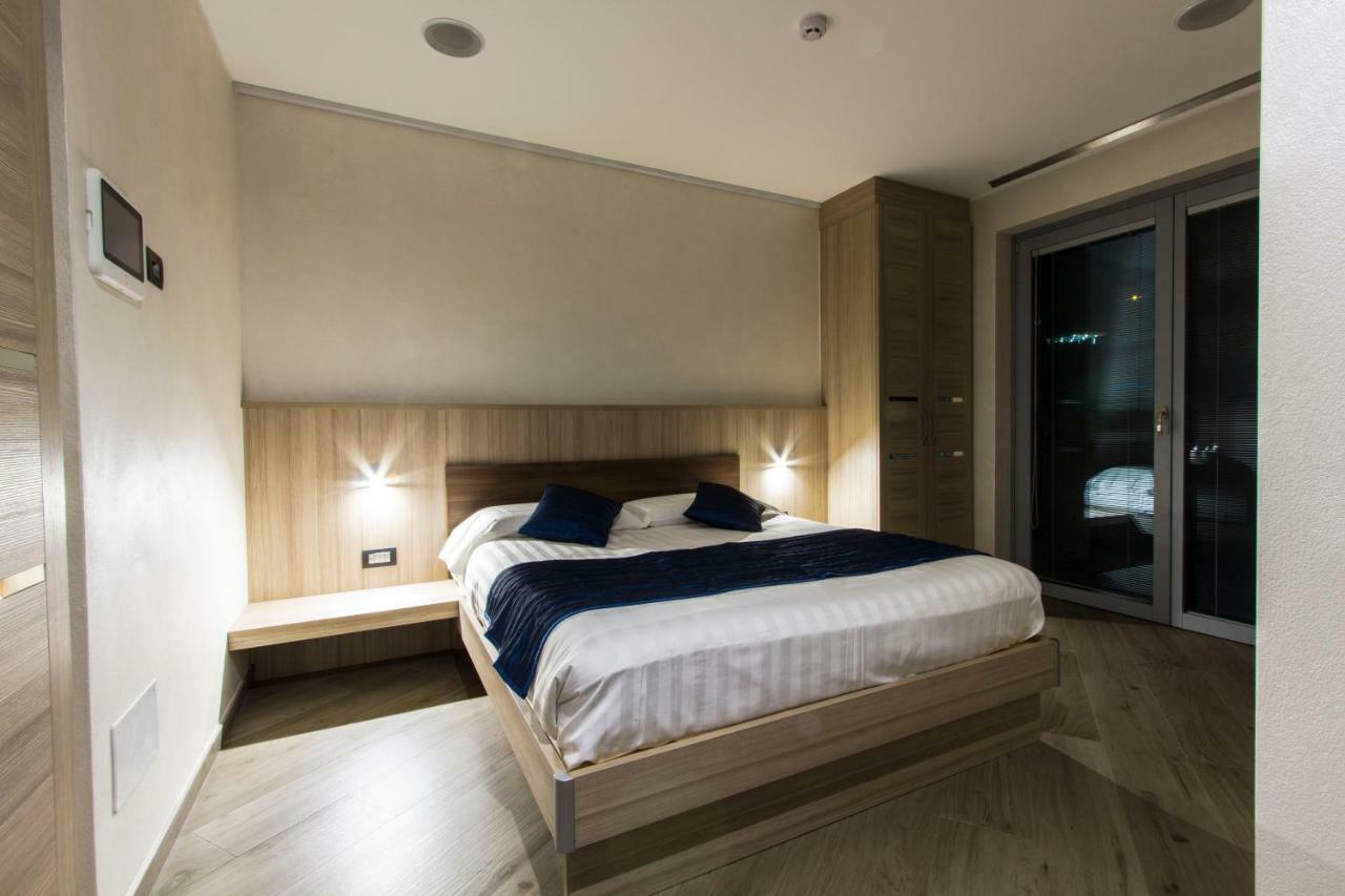 Mito Hotel 夏特林 外观 照片
