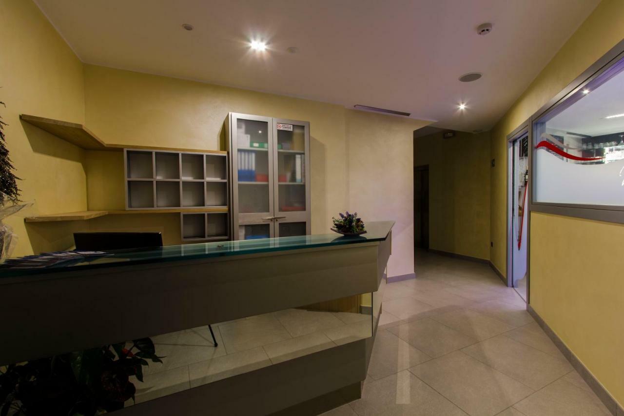 Mito Hotel 夏特林 外观 照片